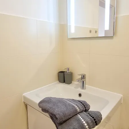 Apartment Scandi Flat Duesseldorf Airport & Messe *