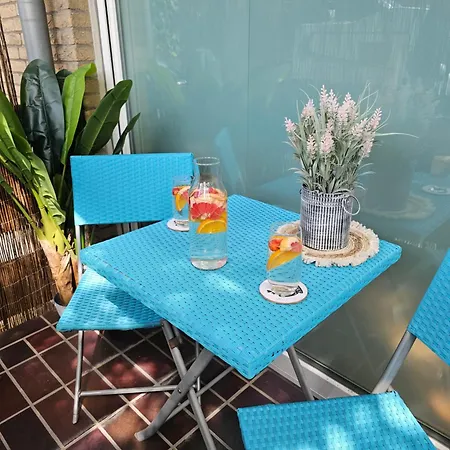 Scandi Flat Duesseldorf Airport & Messe Lägenhet