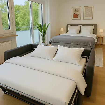 Scandi Flat Duesseldorf Airport & Messe * Meerbusch