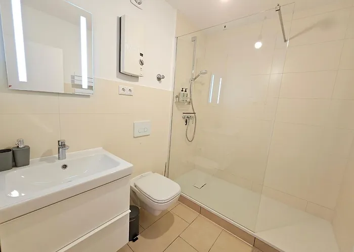 Scandi Flat Duesseldorf Airport & Messe Meerbusch